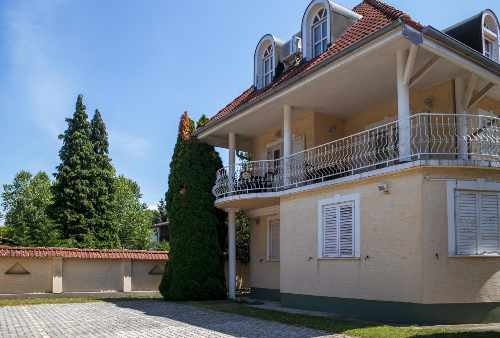 Bella Villa Apartmanhaz Zamárdi Kültér fotó