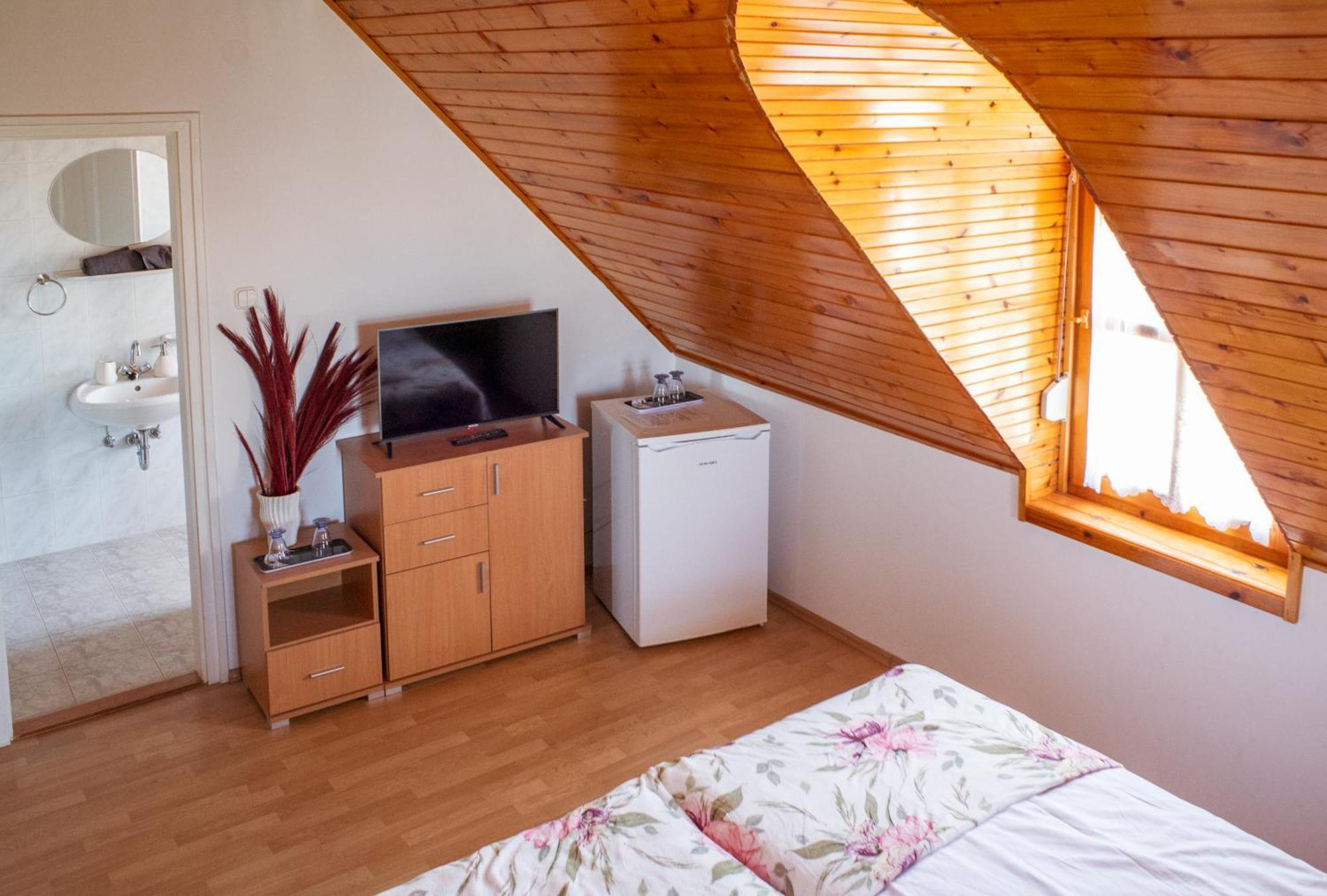 Bella Villa Apartmanhaz Zamárdi Kültér fotó